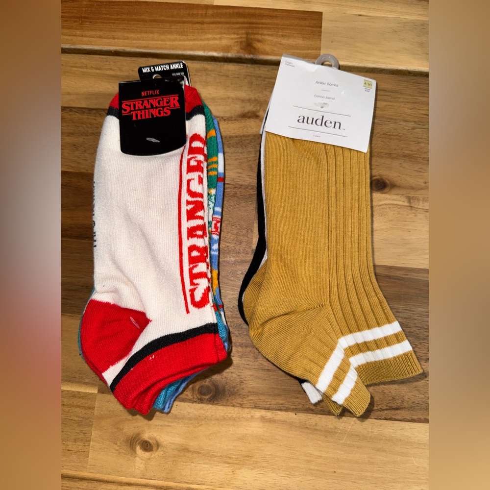 Stranger Things Season 5 Ankle Socks Bundle 
8 pairs